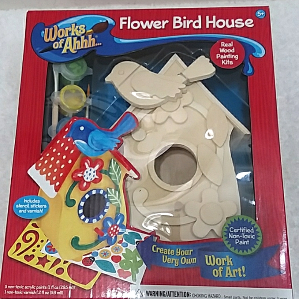 Master Pieces Flower Bird House